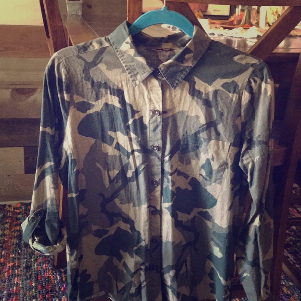 Camo blouse